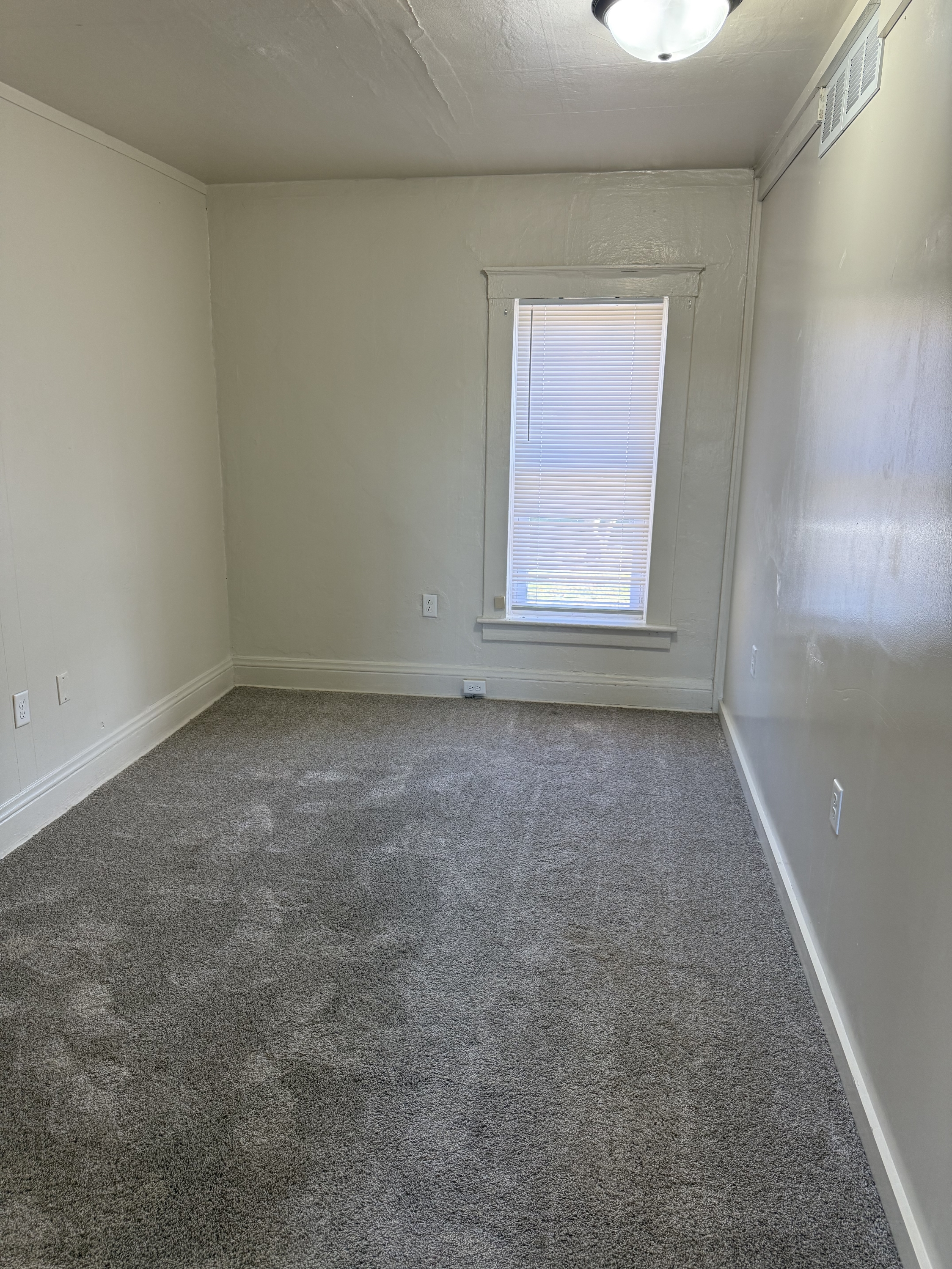 215 S 2nd Street - 5