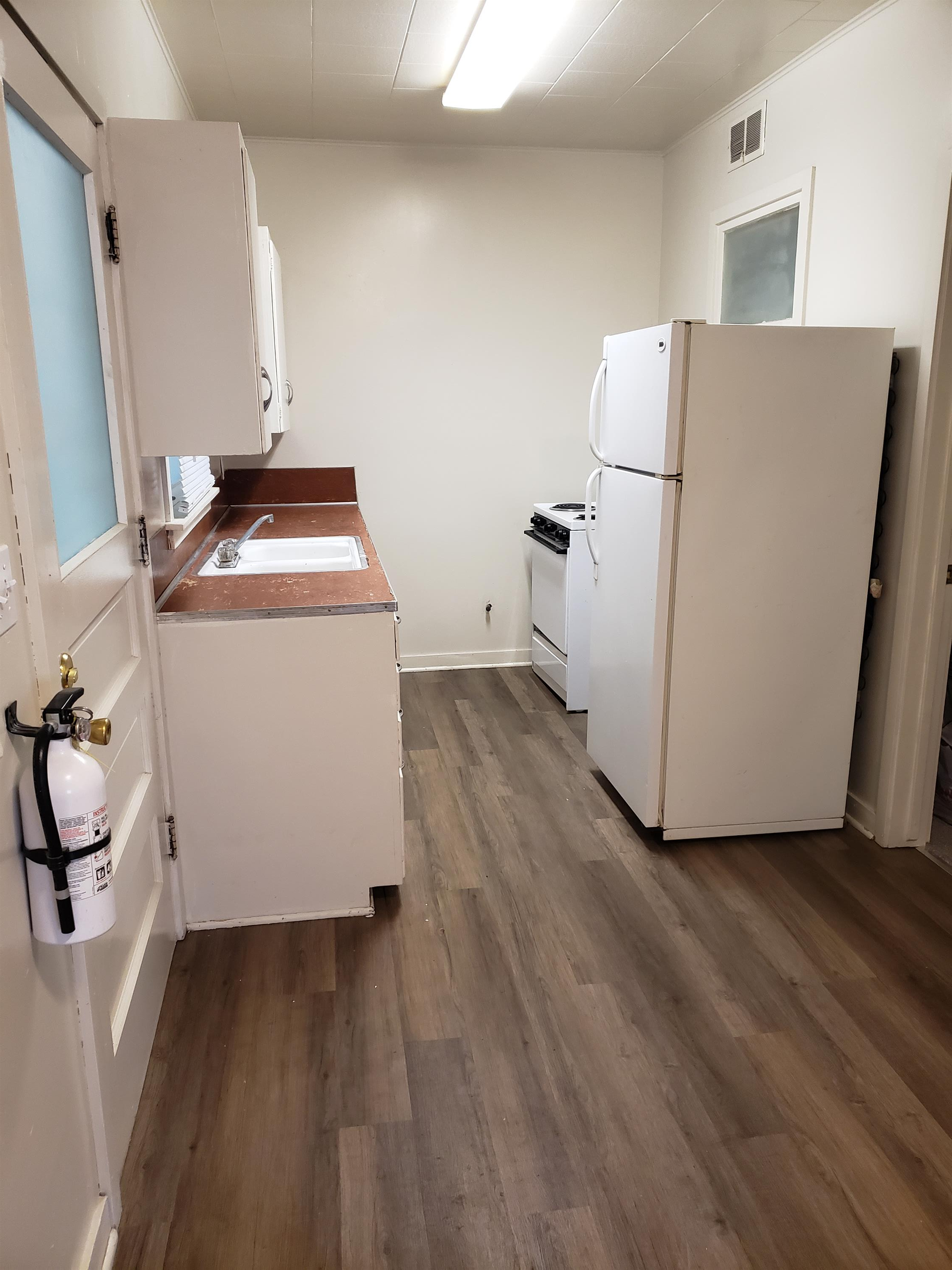 504 E Coolbaugh - 1